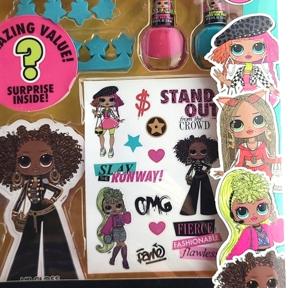 LOL Surprise! 4 Piece Bundle Beauty Set, Stickers, Hair Bows, Scented Bath Bombs - Picture 7 of 14